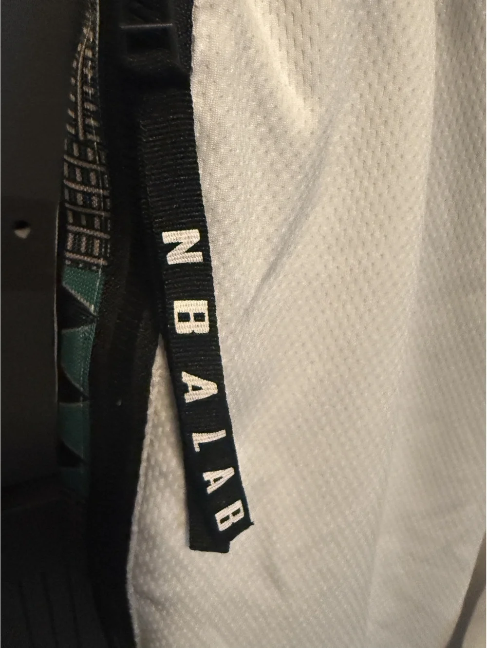 Hype Boston Celtics White NBA Basketball Shorts Sz M